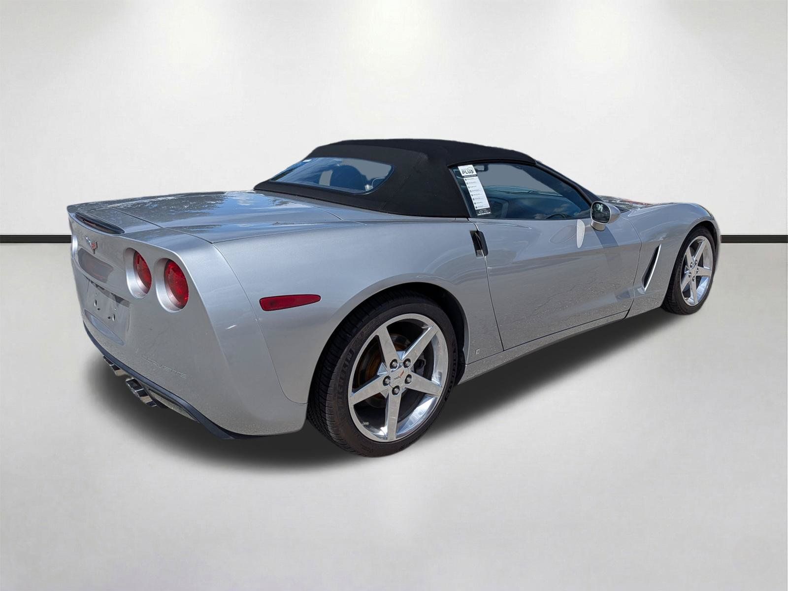 Used 2007 Chevrolet Corvette Convertible w/ Preferred Equipment Group RWD image 4