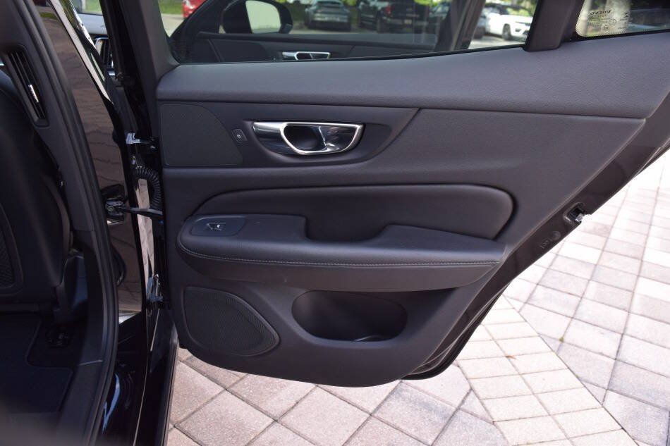 Used 2019 Volvo S60 T5 Momentum w/ Premium Package FWD image 71
