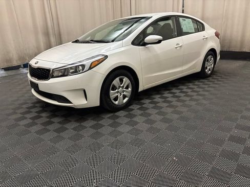 Used 2017 Kia Forte LX w/ LX Popular Package FWD image 1