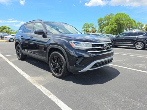 Used 2022 Volkswagen Atlas SE FWD image 1