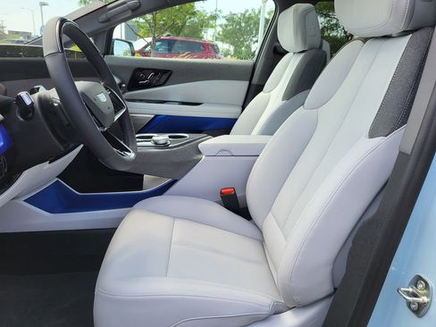 New 2025 Cadillac Optiq Sport 1 image 4