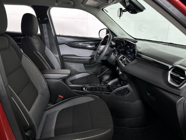 Used 2026 Chevrolet TrailBlazer LS w/ LS Convenience Package FWD image 29