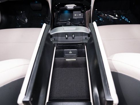 Certified 2026 Mercedes-Benz C 300 Sedan image 24