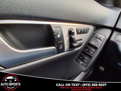 Used 2013 Mercedes-Benz C 300 Sport image 35