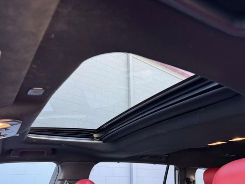 Used 2023 Toyota Highlander XSE image 20