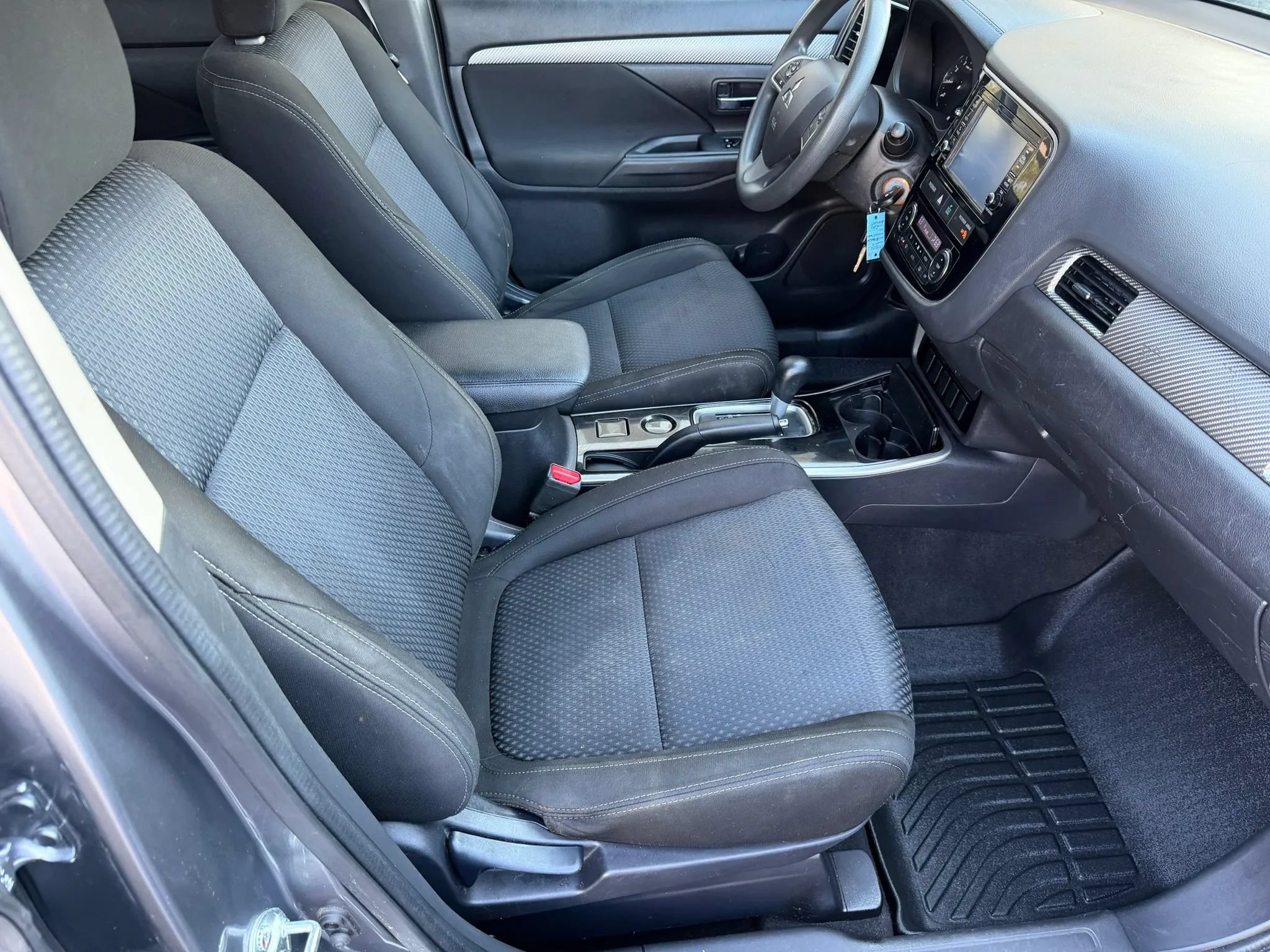 Used 2018 Mitsubishi Outlander ES FWD image 14