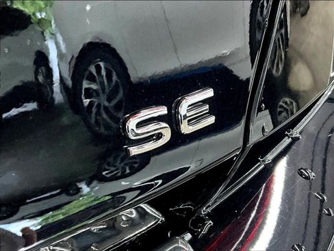 New 2026 Volkswagen Jetta SE FWD image 10