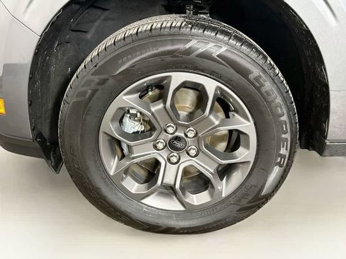 Certified 2022 Ford Maverick XLT w/ Equipment Group 300A Standard AWD/4WD image 8