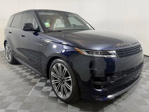 New 2026 Land Rover Range Rover Sport Dynamic SE AWD/4WD image 10