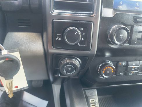 Used 2020 Ford F150 XLT w/ Equipment Group 301A Mid AWD/4WD image 28