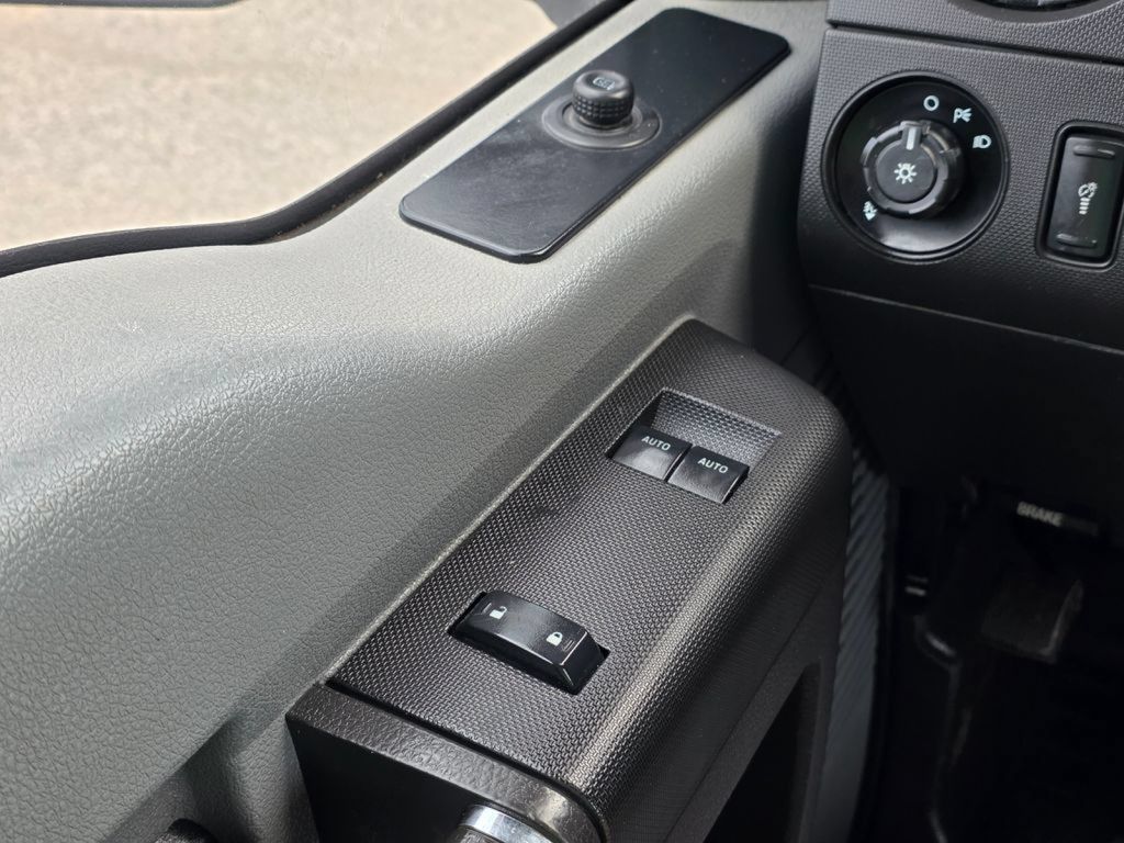 Used 2014 Ford F450 XL w/ Power Equipment Group AWD/4WD image 35