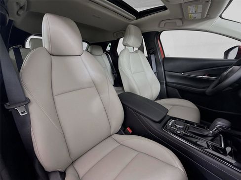 Used 2025 MAZDA CX-30 AWD 2.5 S w/ Preferred Package image 42