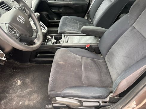 Used 2014 Honda CR-V LX image 10