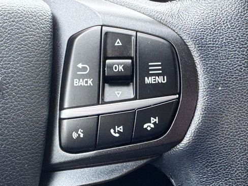 Certified 2020 Ford Explorer XLT AWD/4WD image 39