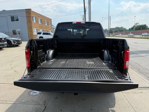 Used 2017 Ford F150 XLT w/ Equipment Group 302A Luxury AWD/4WD image 17