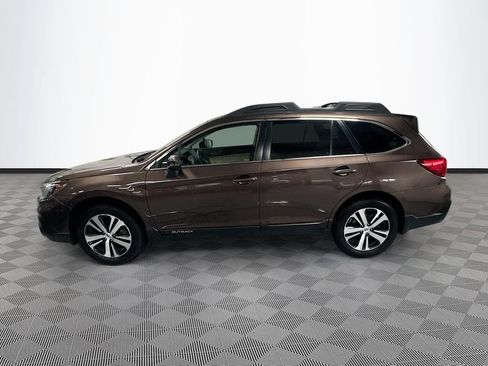 Used 2019 Subaru Outback 2.5i Limited w/ Popular Package #2 AWD/4WD image 37