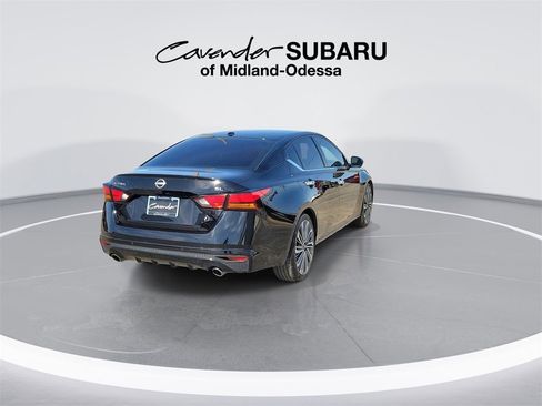 Used 2023 Nissan Altima 2.5 SL image 8
