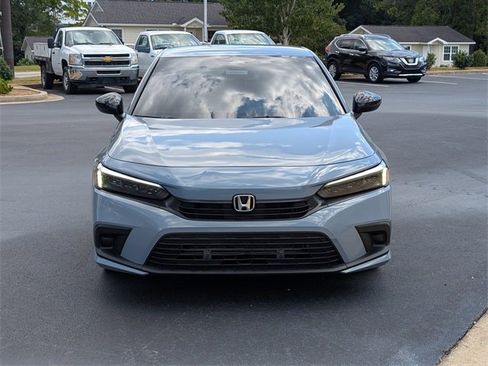 Used 2024 Honda Civic Sport image 2