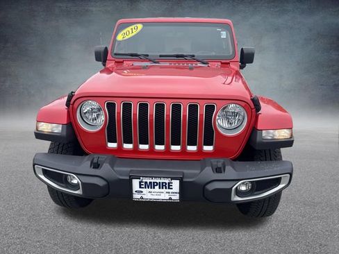 Used 2019 Jeep Wrangler Unlimited Sahara image 11
