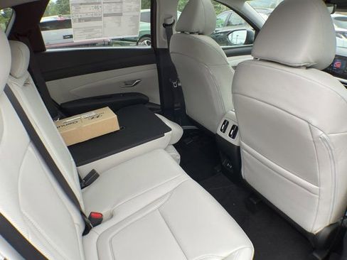 New 2025 Hyundai Tucson SEL image 12