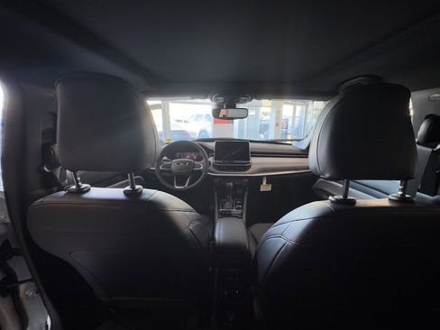 New 2026 Jeep Compass Limited w/ Sun, Sound & Navigation Group image 24