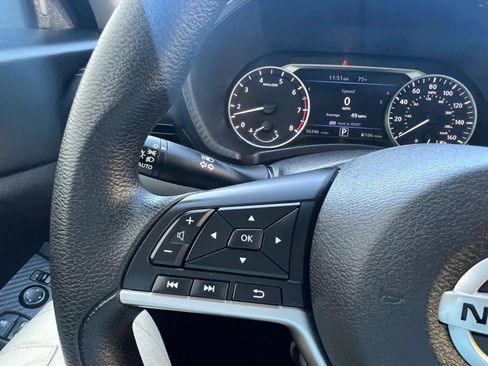 Used 2023 Nissan Sentra SV FWD image 20