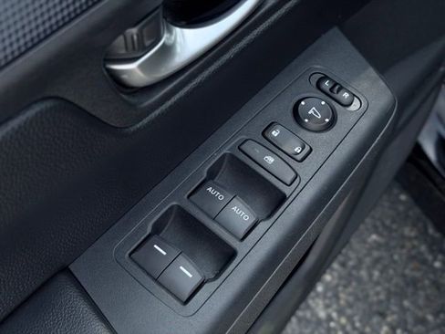 Used 2024 Honda CR-V EX image 14