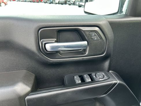 Used 2023 Chevrolet Silverado 1500 Custom image 19