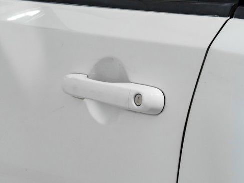 Used 2023 Jeep Renegade Trailhawk image 39