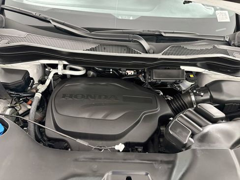 Used 2023 Honda Passport EX-L image 10