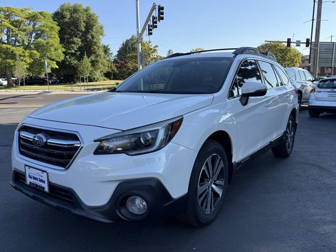 Used 2019 Subaru Outback 2.5i Limited w/ Popular Package #2 AWD/4WD image 2