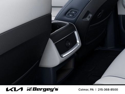 New 2026 Kia Carnival EX FWD image 29