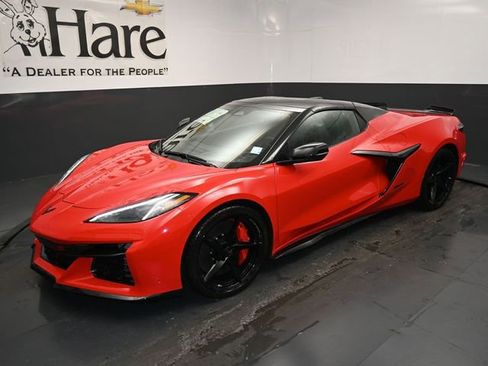 New 2026 Chevrolet Corvette E-Ray w/ Stealth Interior Trim Package image 9