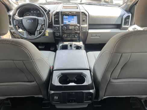 Used 2018 Ford F150 XLT w/ Equipment Group 302A Luxury AWD/4WD image 25