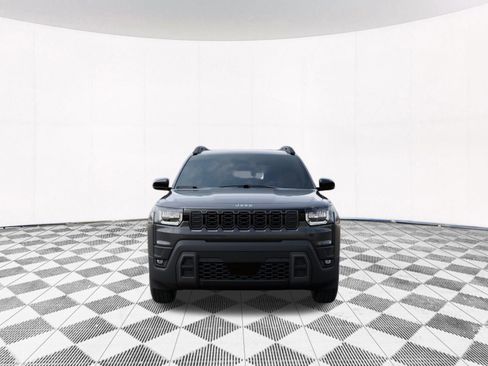 New 2026 Jeep Cherokee Laredo image 9