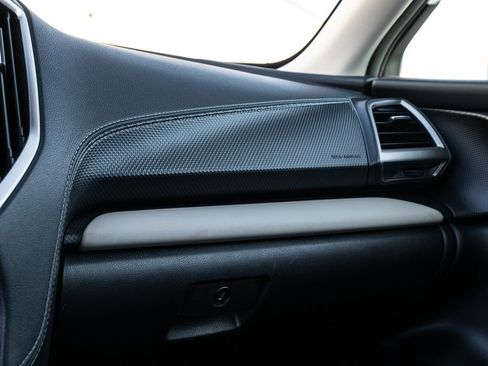 Used 2024 Subaru Forester Limited image 33