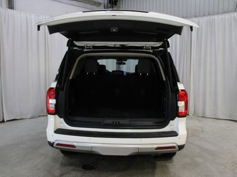 Used 2024 Ford Expedition XLT AWD/4WD image 34