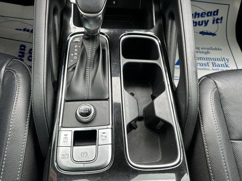 Used 2021 Kia Telluride EX w/ EX Premium Package FWD image 18