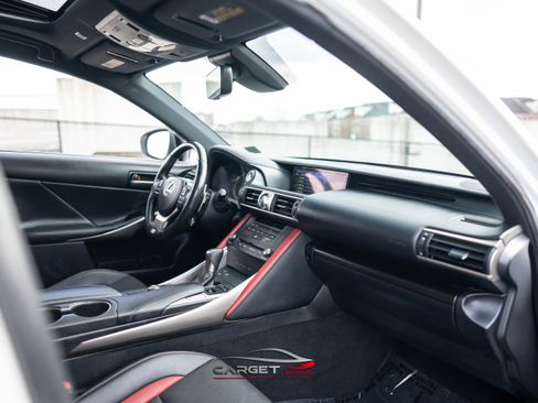Used 2019 Lexus IS 300 w/ Navigation Package image 11