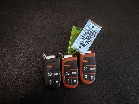 Used 2023 Dodge Challenger SRT Hellcat image 31