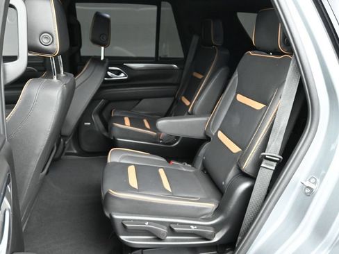 Used 2023 GMC Yukon AT4 AWD/4WD image 18