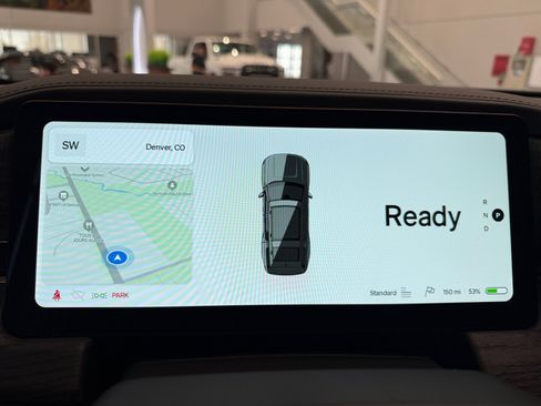 Used 2023 Rivian R1S Adventure AWD/4WD image 10