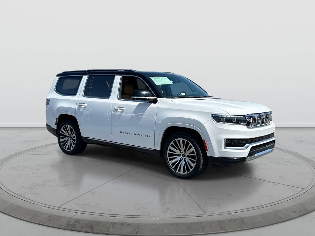 Used 2024 Jeep Grand Wagoneer Series III w/ Rear Seat Video Group 1 AWD/4WD image 2