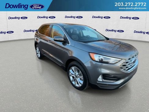 Certified 2022 Ford Edge Titanium image 6