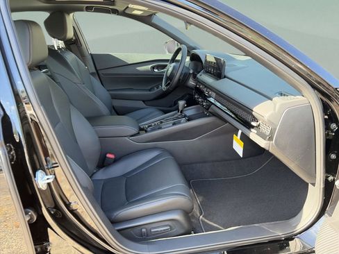 New 2025 Honda Accord Sport image 19