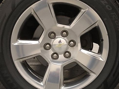 Used 2017 Chevrolet Silverado 1500 LT w/ Texas Edition RWD image 31