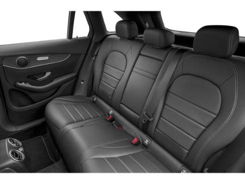 Used 2019 Mercedes-Benz GLC 350e 4MATIC w/ Premium Package image 14