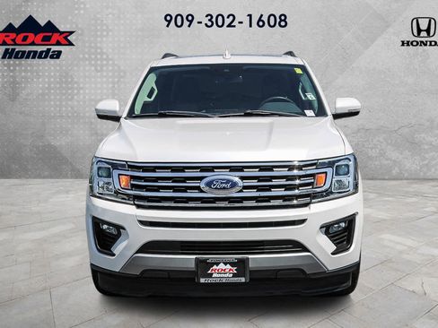 Used 2019 Ford Expedition XLT w/ Equipment Group 202A RWD image 2