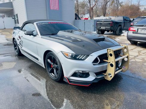 Used 2015 Ford Mustang Convertible w/ Equipment Group 051A image 9