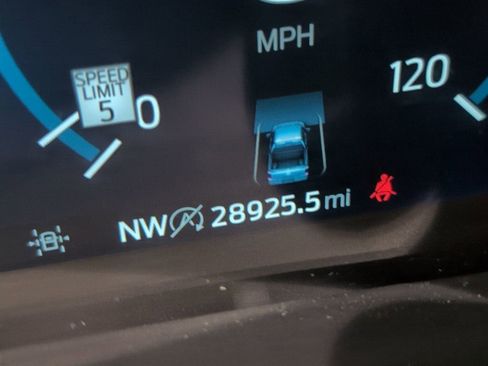 Used 2023 Ford F150 Lariat image 26